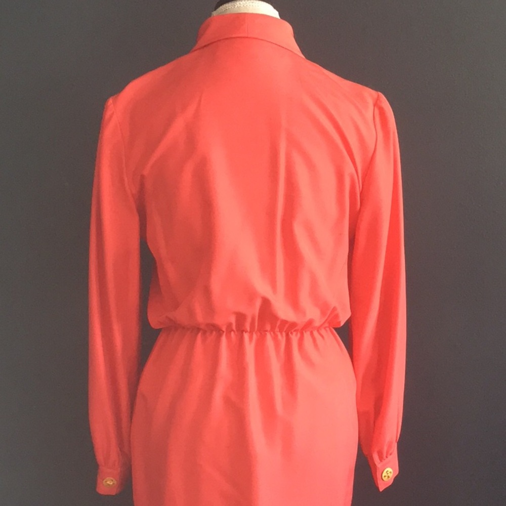 VINTAGE SILK STATEMENT DRESS - Picture 7 of 9